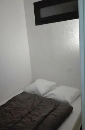Apartamento T2 Avec Fermée Et Terrasse Les Angles (Pyrenees-Orientales)